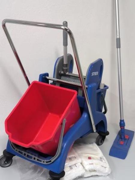 Stier Kunststoff-Reinigungswagen Set mit 4 Ersatz-Baumwollmopps